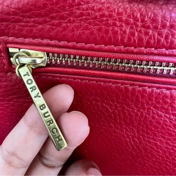 Tory Burch Edye $525 Red Leather Hobo Crossbody